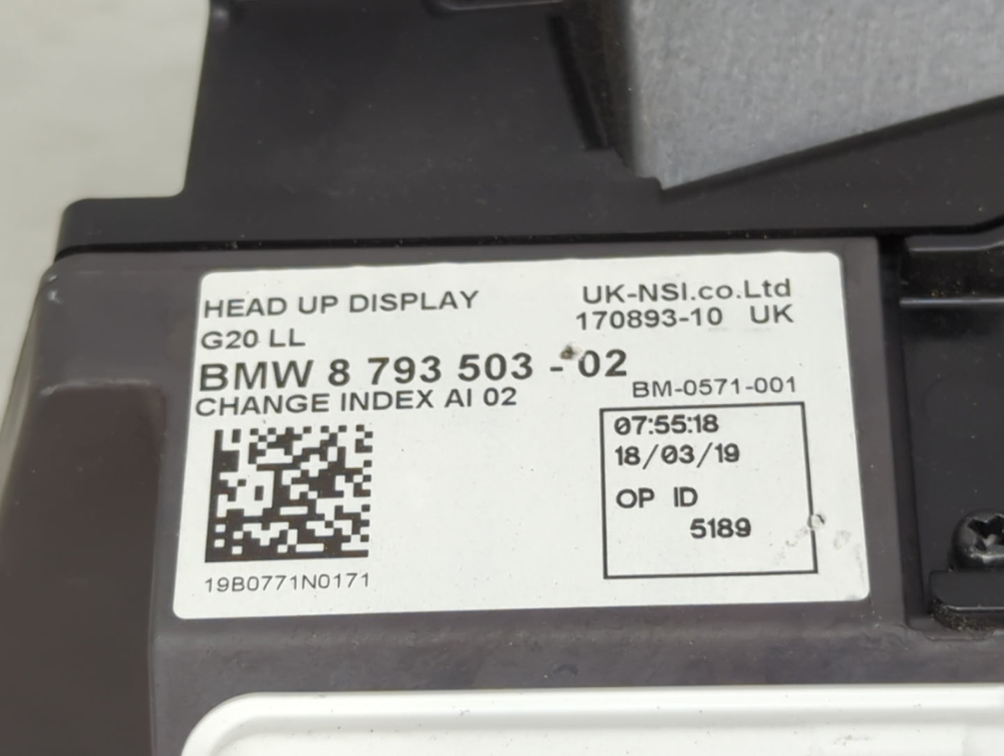 2019-2021 Bmw 330i Information Display Screen - Oemusedautoparts1.com