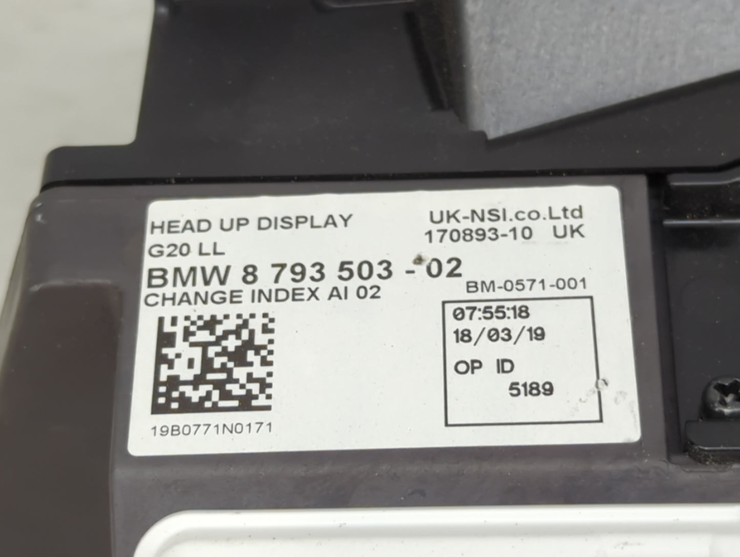 2019-2021 Bmw 330i Information Display Screen - Oemusedautoparts1.com