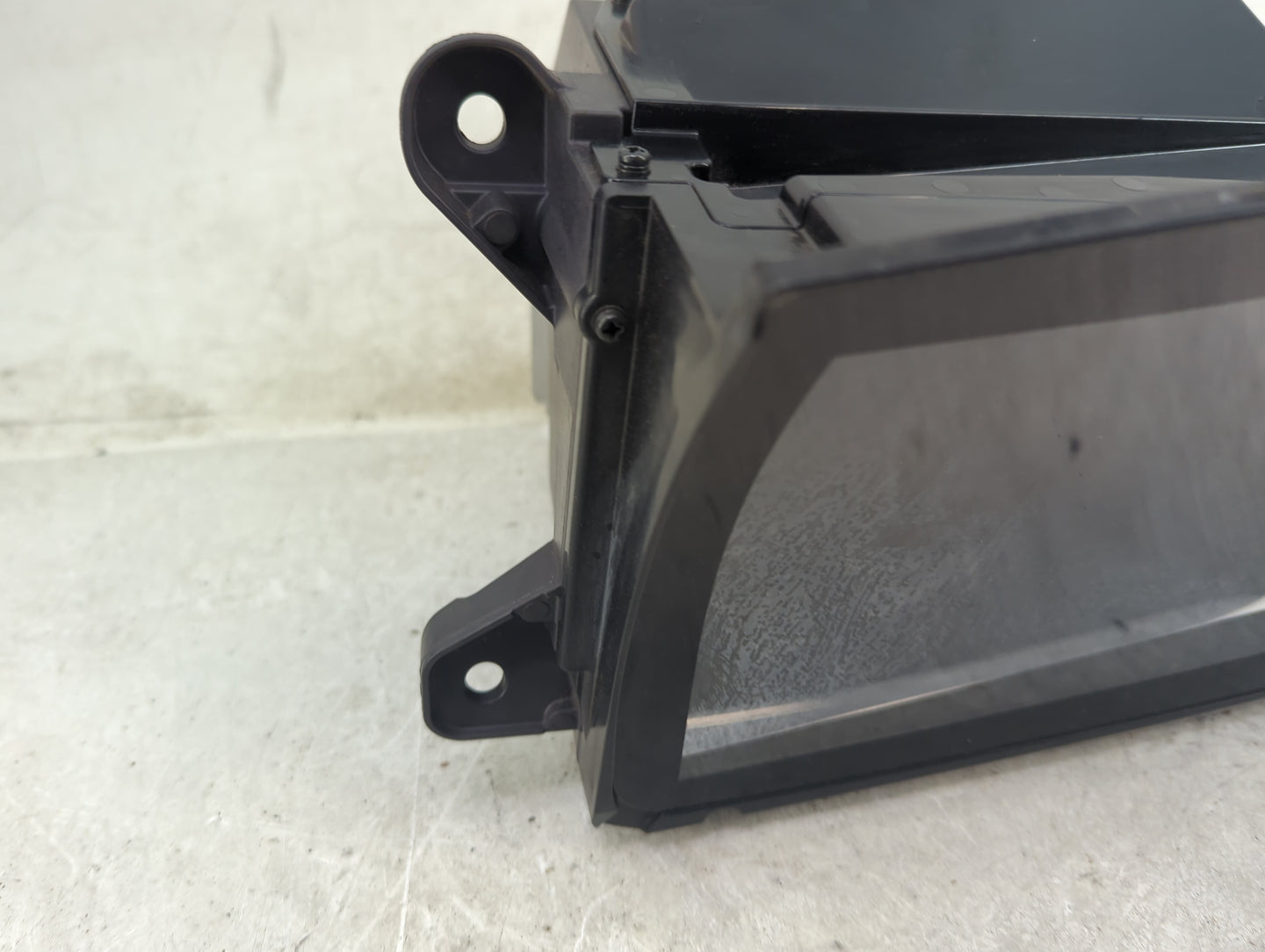2019-2020 Bmw 330i Information Display Screen - Oemusedautoparts1.com