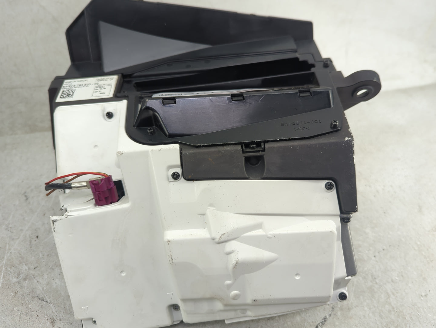 2017-2019 Bmw 330i Instrument Cluster Speedometer Gauges P/N:BM-0571-001 170893-10 Miles: Fits OEM Used Auto Parts - Oemused