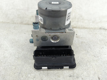 2019-2020 Bmw 330i ABS Pump Control Module Replacement P/N:1543776-01 10.0220-1836.4 Fits Fits 2019 2020 OEM Used Auto Parts
