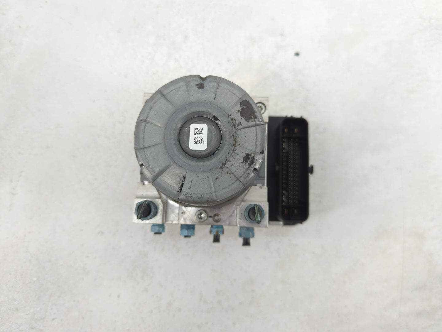 2019-2020 Bmw 330i ABS Pump Control Module Replacement P/N:6 897 998 Fits Fits 2019 2020 OEM Used Auto Parts - Oemusedautopa