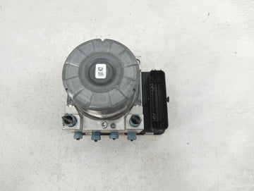 2019-2020 Bmw 330i ABS Pump Control Module Replacement P/N:1544112-01 Fits Fits 2019 2020 OEM Used Auto Parts