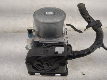 2019-2020 Bmw 330i ABS Pump Control Module Replacement Fits Fits 2019 2020 OEM Used Auto Parts - Oemusedautoparts1.com