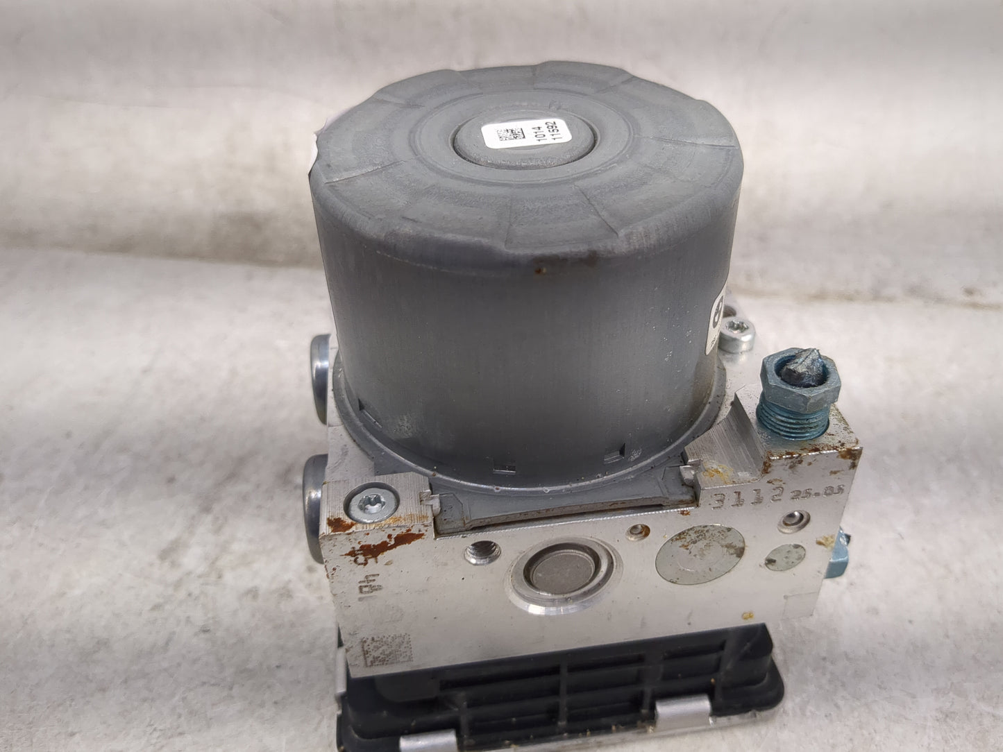2019-2020 Bmw 330i ABS Pump Control Module Replacement Fits Fits 2019 2020 OEM Used Auto Parts - Oemusedautoparts1.com