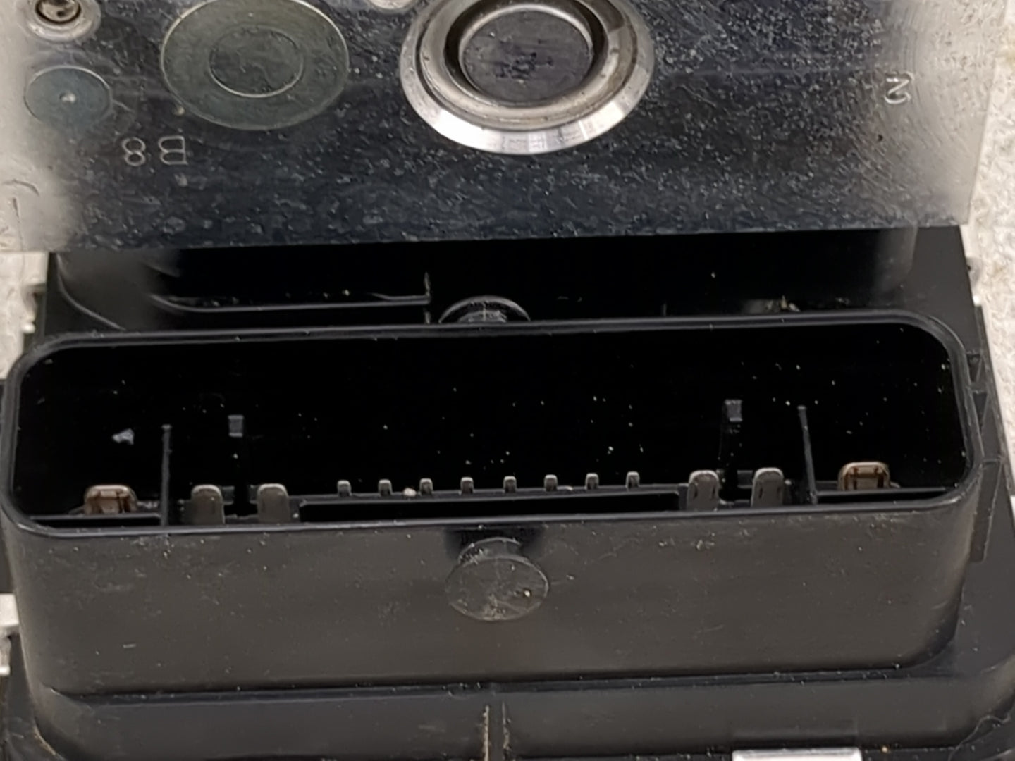 2019-2020 Bmw 330i ABS Pump Control Module Replacement Fits Fits 2019 2020 OEM Used Auto Parts - Oemusedautoparts1.com