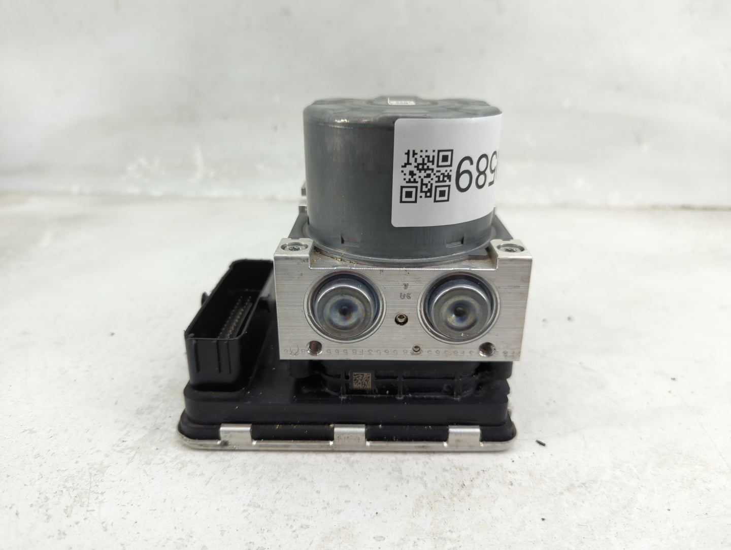 2019 Bmw 330i ABS Pump Control Module Replacement P/N:1544112-01 10.0220-1853.4 Fits OEM Used Auto Parts - Oemusedautoparts1