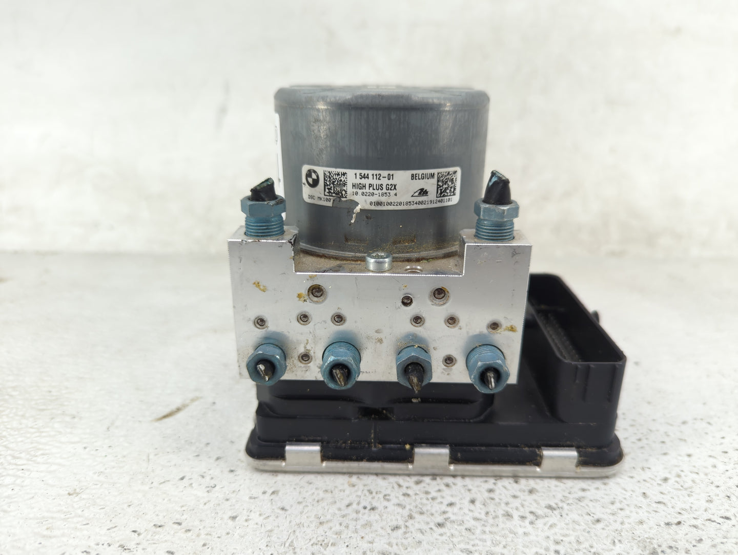 2019-2020 Bmw 330i ABS Pump Control Module Replacement P/N:1544112-01 10.0220-1853.4 Fits Fits 2019 2020 OEM Used Auto Parts