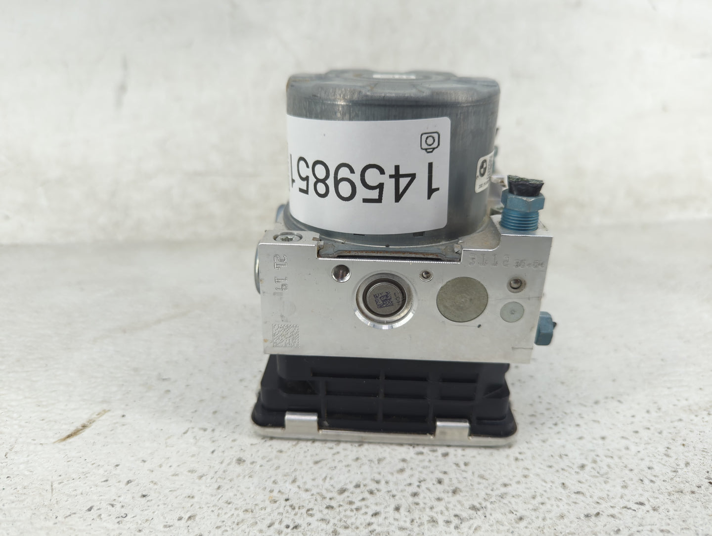 2019-2020 Bmw 330i ABS Pump Control Module Replacement P/N:1544112-01 10.0220-1853.4 Fits Fits 2019 2020 OEM Used Auto Parts