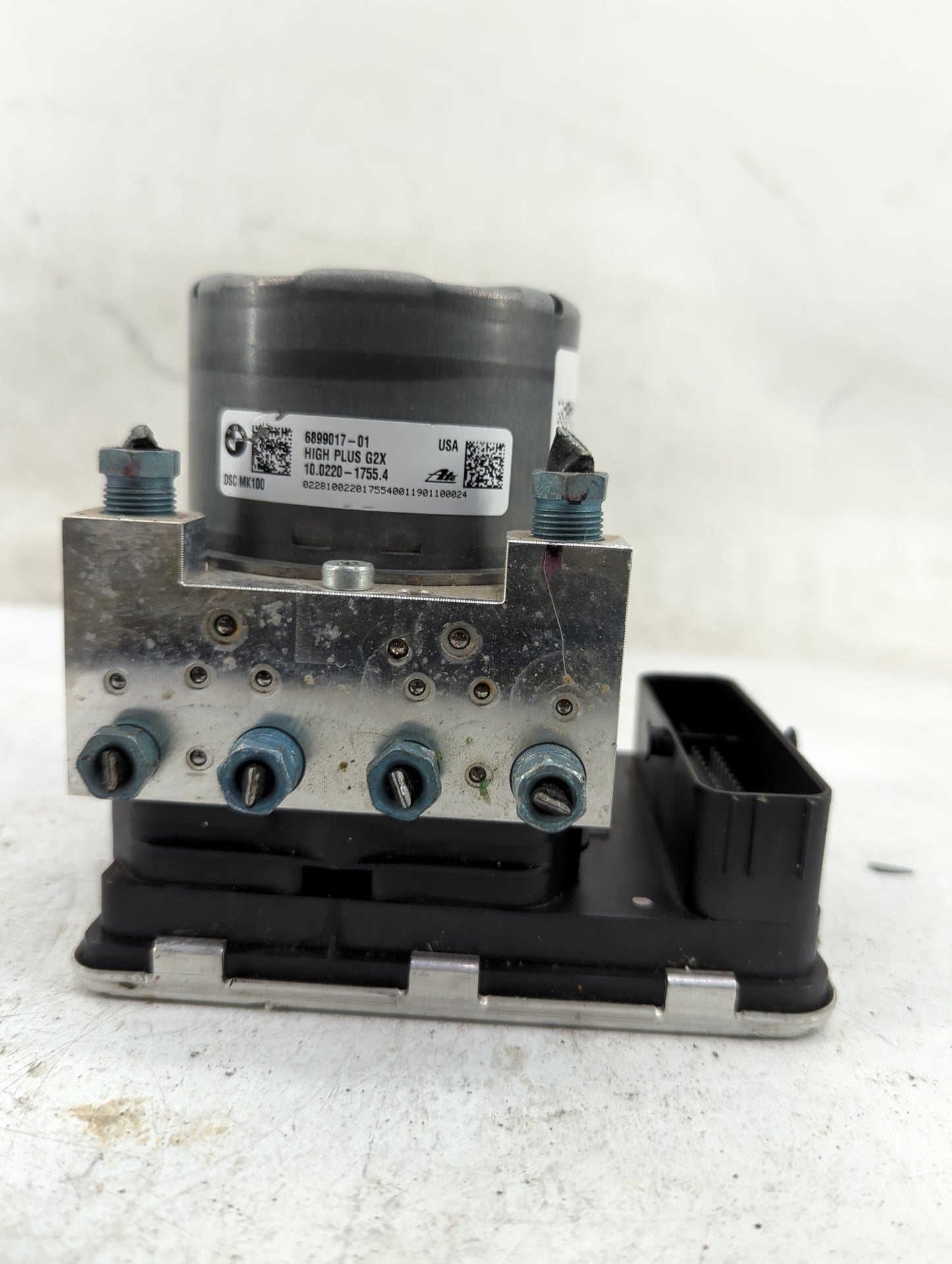 2019 Bmw 330i ABS Pump Control Module Replacement P/N:6899017-01 10.0220-1755.4, 6899018-01, 10.0918-6599.3, 10.0627-3950.1 