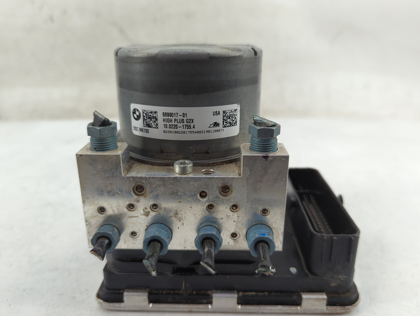 2019 Bmw 330i ABS Pump Control Module Replacement P/N:6899017-01 10.0220-1755.4, 6899018-01, 10.0918-6599.3, 10.0627-3950.1 