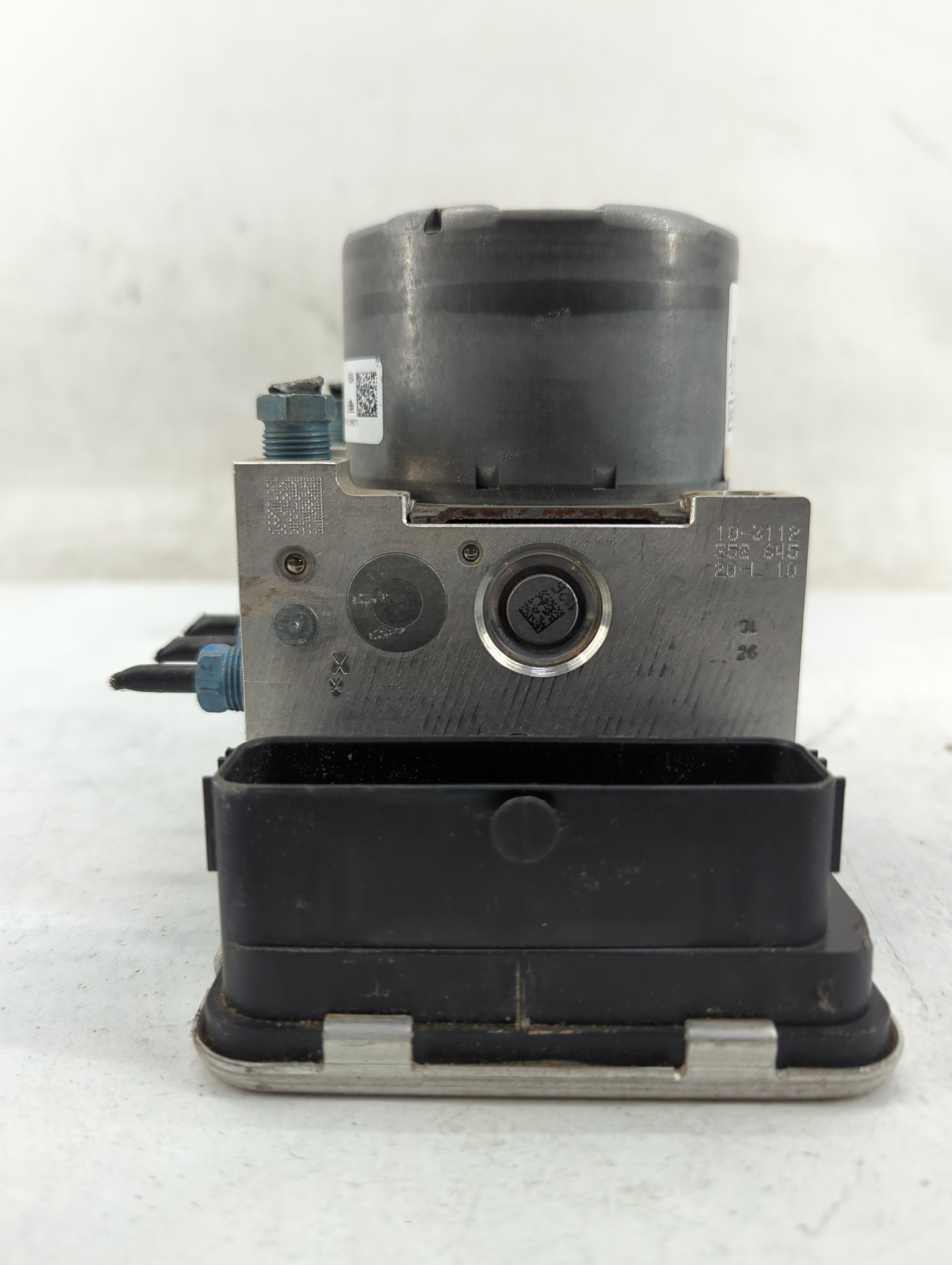 2019 Bmw 330i ABS Pump Control Module Replacement P/N:6899017-01 10.0220-1755.4, 6899018-01, 10.0918-6599.3, 10.0627-3950.1 