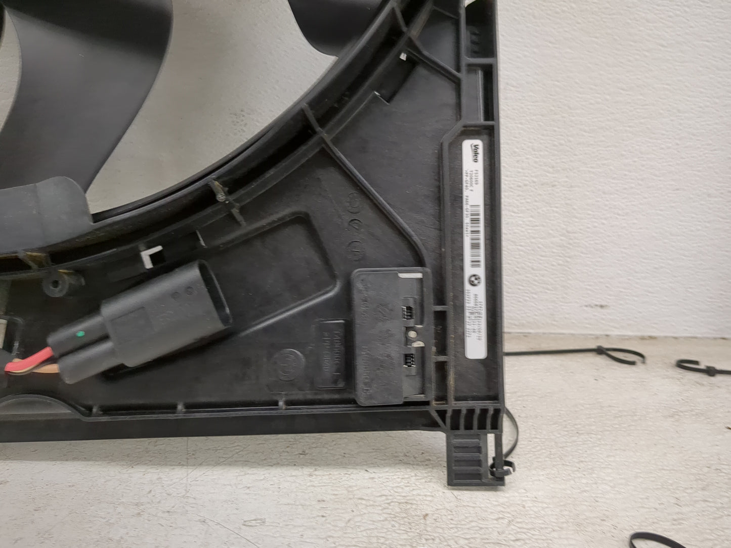 2019-2020 Bmw 330i Electric Radiator Cooling Fan Motor Assembly 1460568 - Oemusedautoparts1.com