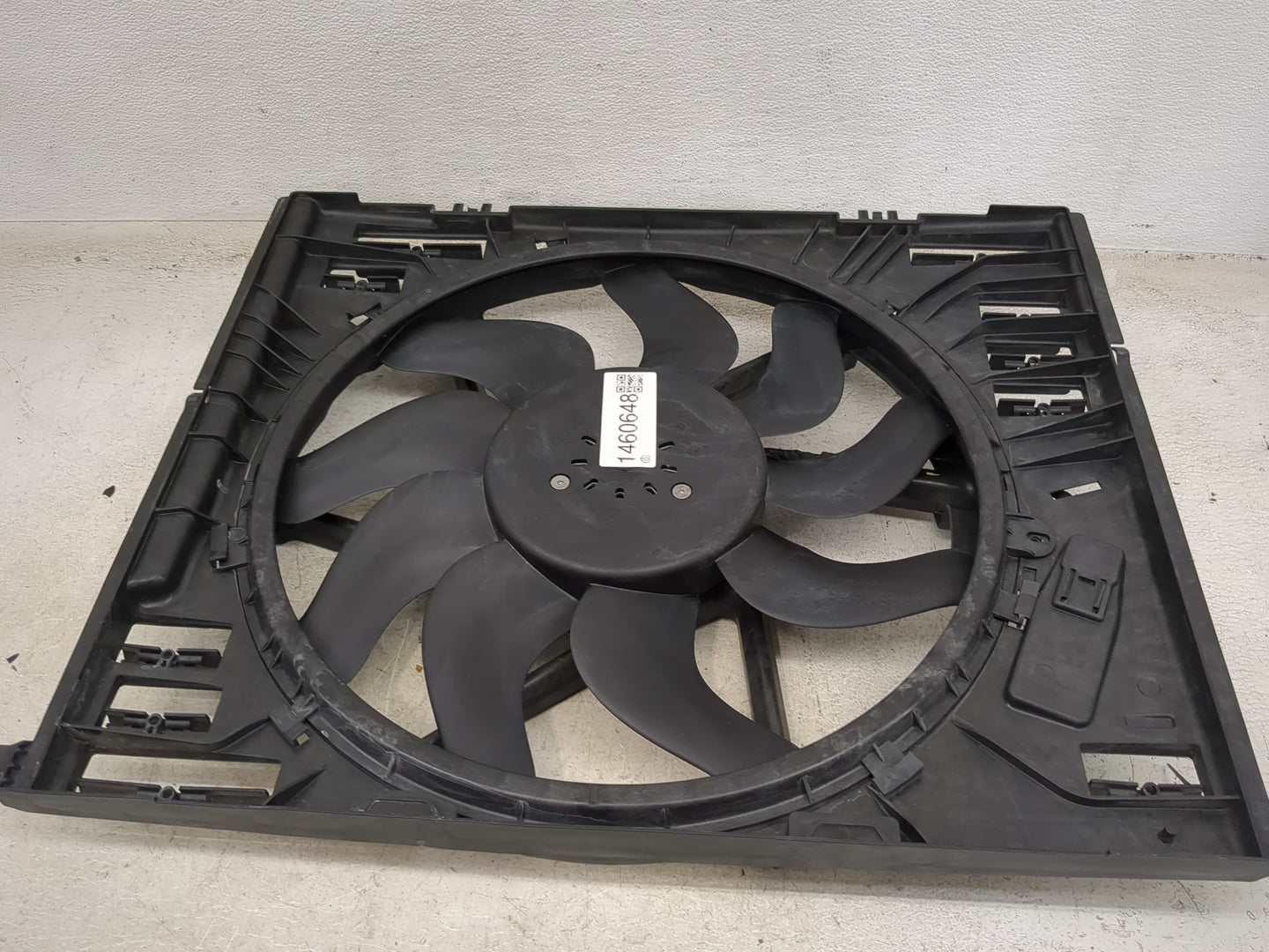 2019-2020 Bmw 330i Electric Radiator Cooling Fan Motor Assembly 1460648 - Oemusedautoparts1.com