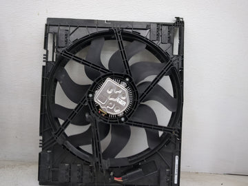 2019-2020 Bmw 330i Electric Radiator Cooling Fan Motor Assembly 1460652 - Oemusedautoparts1.com