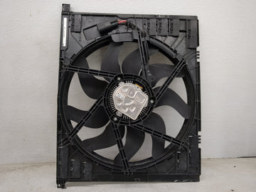 2019 Bmw 330i Electric Radiator Cooling Fan Motor Assembly P/N:7935173-01 TEM606C, X07, H13, FS2564, 17428618240, 1742761610