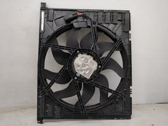 compare product 2019-2021 Bmw 330i Electric Radiator Cooling Fan Motor Assembly P/N:7935173-01 TEM606C, X07, H13, FS2564 Fits Fits 2019 2020 2021 OEM Used Auto Parts
