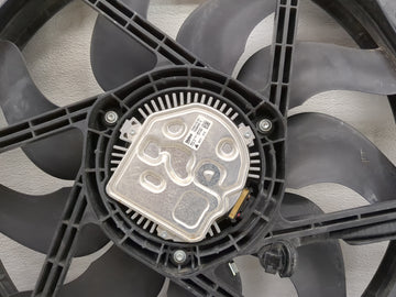 2019 Bmw 330i Electric Radiator Cooling Fan Motor Assembly