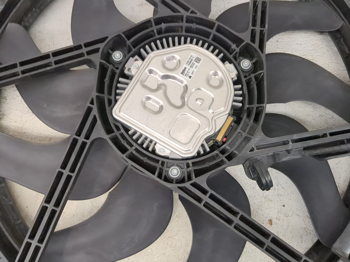 2019-2020 Bmw 330i Electric Radiator Cooling Fan Motor Assembly 1460794 - Oemusedautoparts1.com