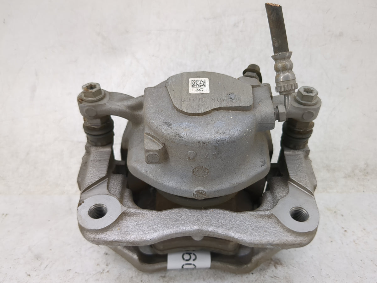 2019-2021 Bmw 330i Front Driver Left Brake Caliper 1460998 - Oemusedautoparts1.com