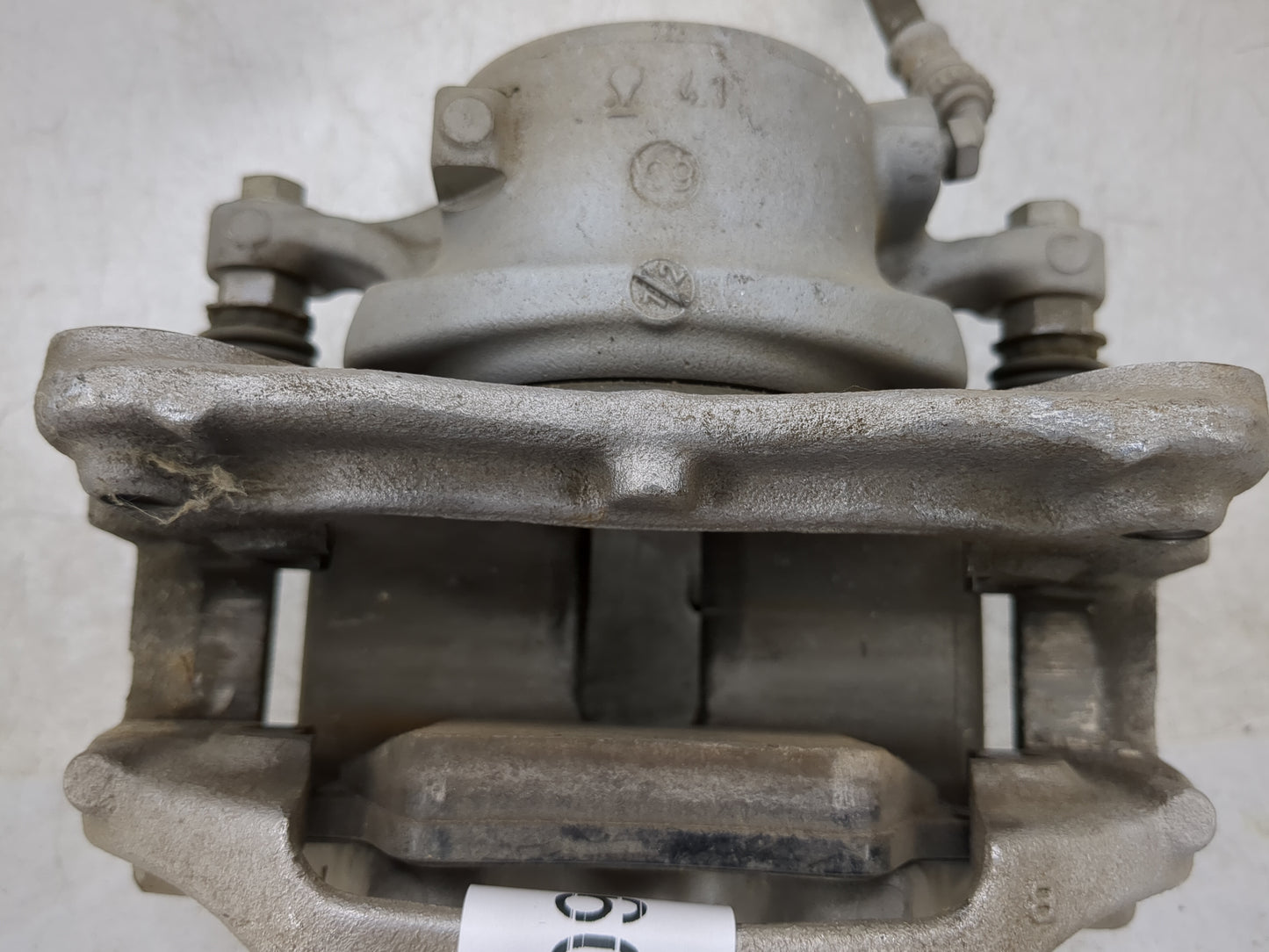 2019-2021 Bmw 330i Front Driver Left Brake Caliper 1460998 - Oemusedautoparts1.com