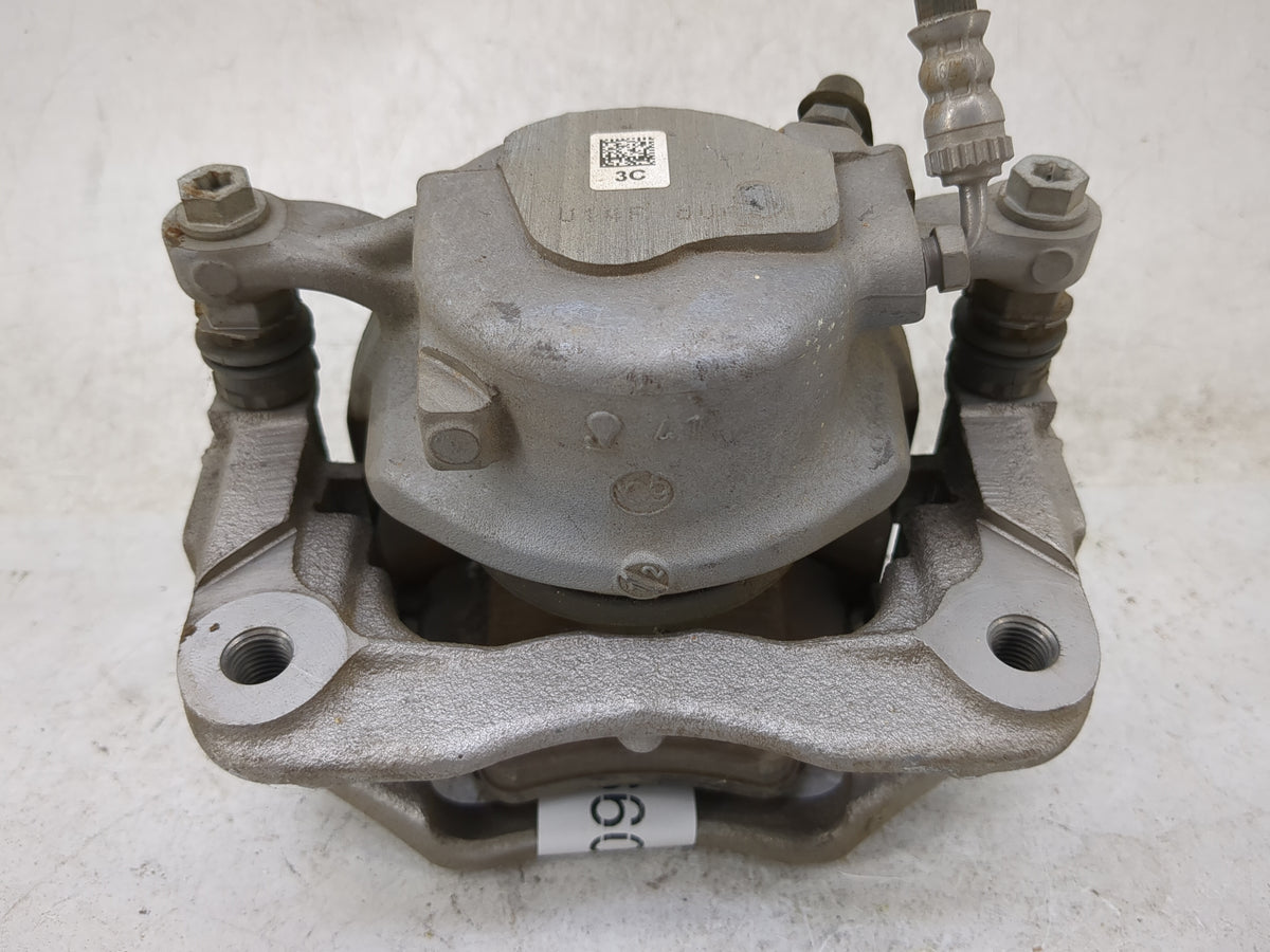 2019-2021 Bmw 330i Front Driver Left Brake Caliper 1460998 - Oemusedautoparts1.com