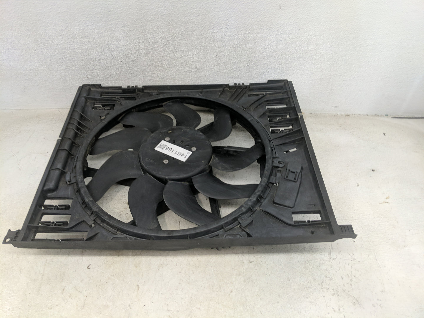 2019-2020 Bmw 330i Electric Radiator Cooling Fan Motor Assembly 1461166 - Oemusedautoparts1.com