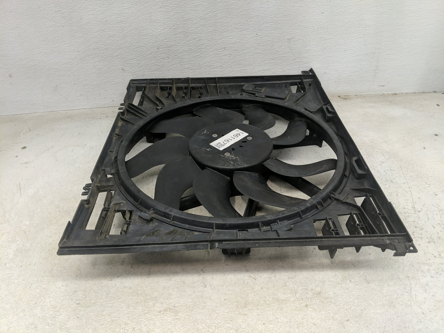 2019-2020 Bmw 330i Electric Radiator Cooling Fan Motor Assembly 1461167 - Oemusedautoparts1.com