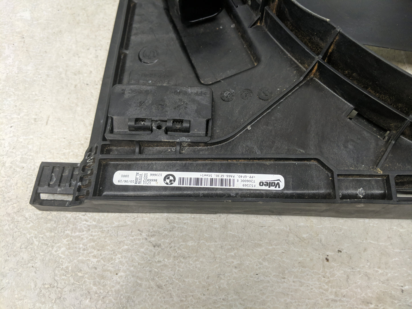 2019-2020 Bmw 330i Electric Radiator Cooling Fan Motor Assembly 1461295 - Oemusedautoparts1.com