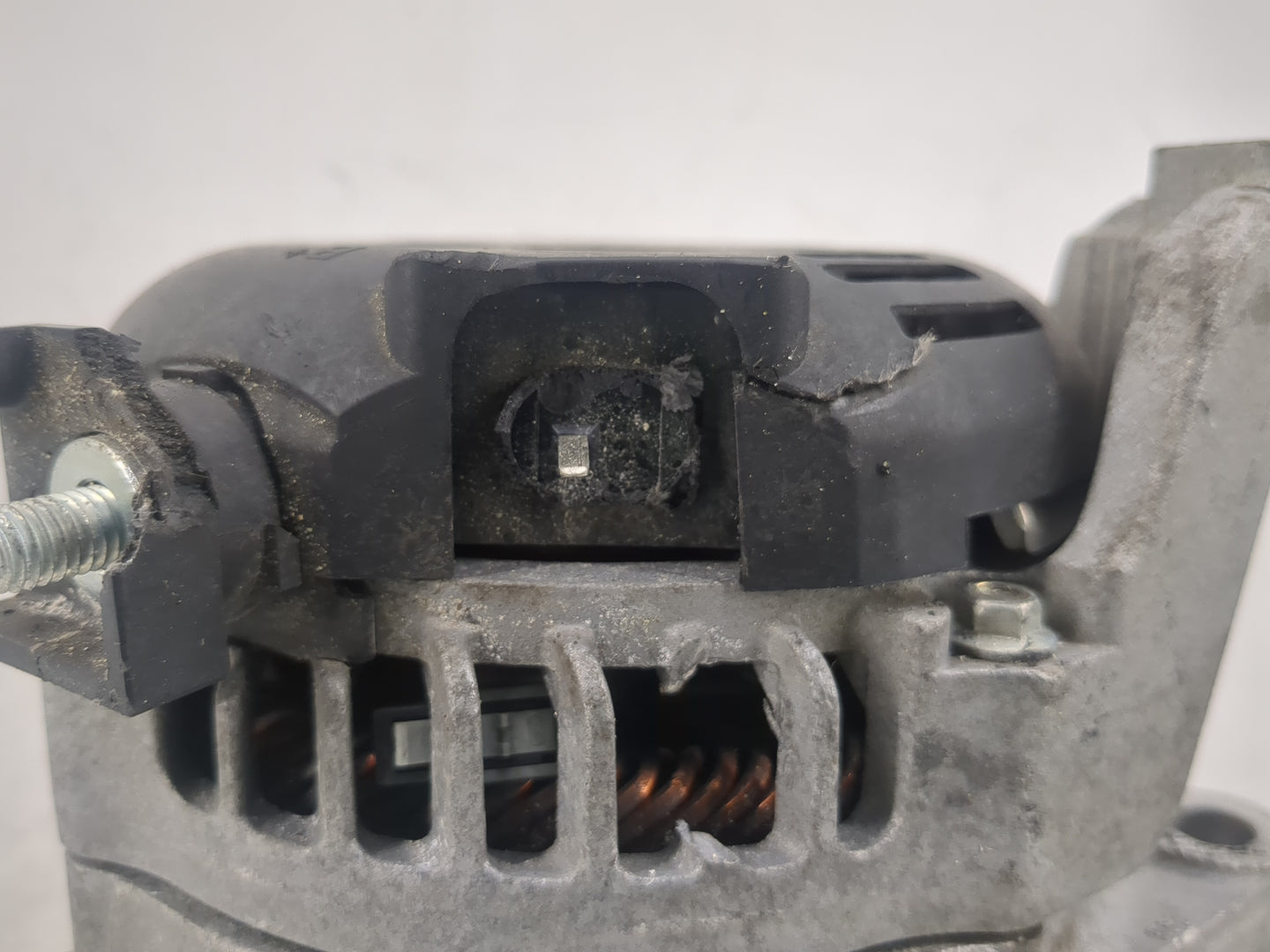 2017-2020 Bmw 430i Alternator Replacement Generator Charging Assembly Engine OEM P/N:104211-0591 8645325-02 Fits OEM Used Au