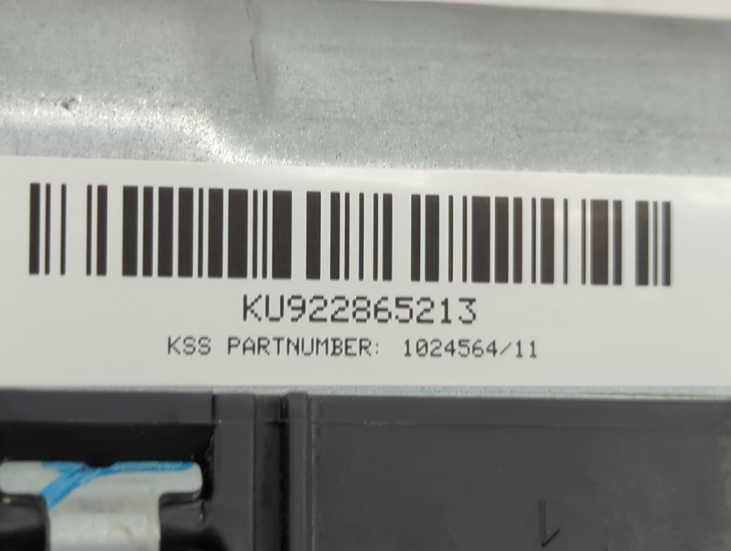 2017-2020 Bmw 430i Air Bag Driver Left Knee OEM P/N:KU922865213 Fits Fits 2012 2013 2014 2015 2016 2017 2018 2019 2020 2021 