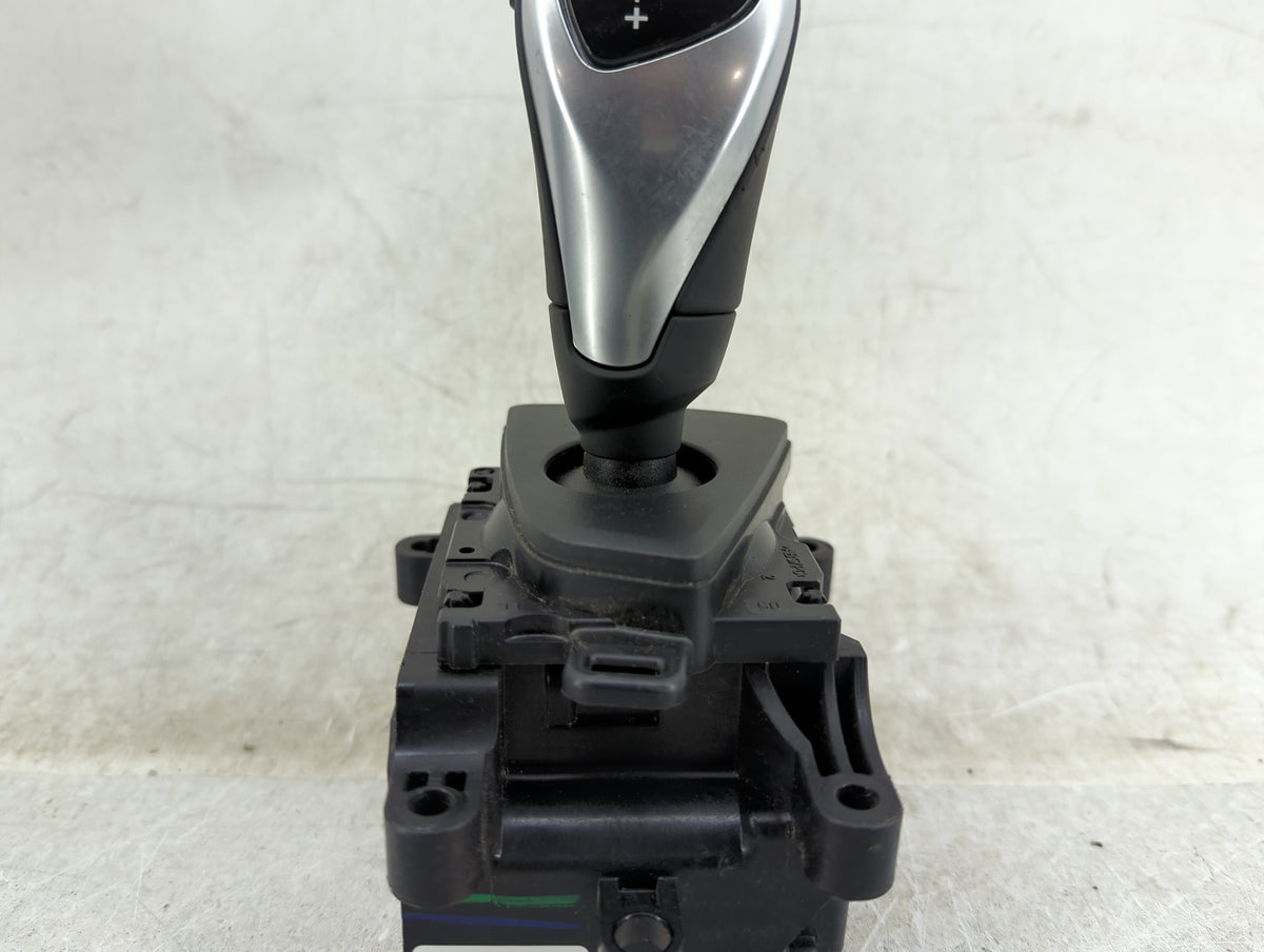 2019 Bmw 430i Floor Console Assembly Shifter 1451367 - Oemusedautoparts1.com