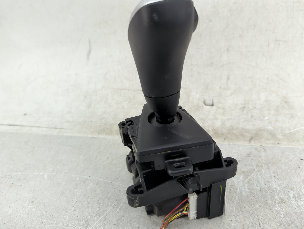2019 Bmw 430i Floor Console Assembly Shifter 1451434 - Oemusedautoparts1.com