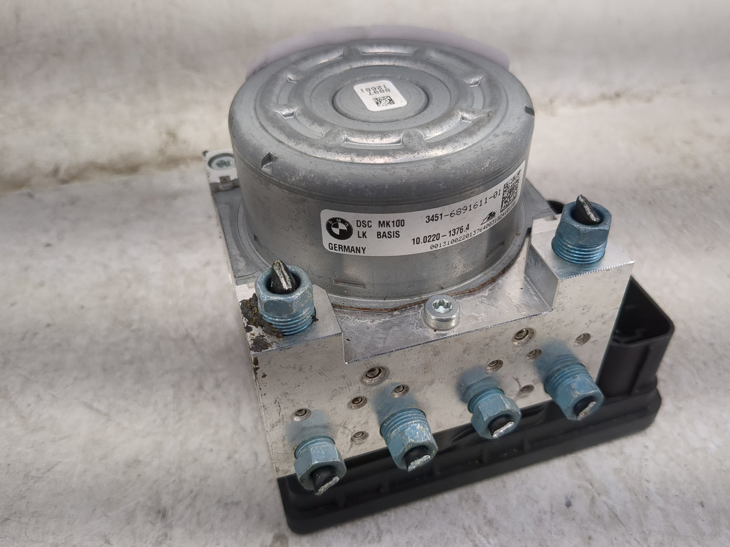 2017-2020 Bmw 430i ABS Pump Control Module Replacement P/N:3451-6891611-01 10.0220-1376.4 Fits OEM Used Auto Parts - Oemused