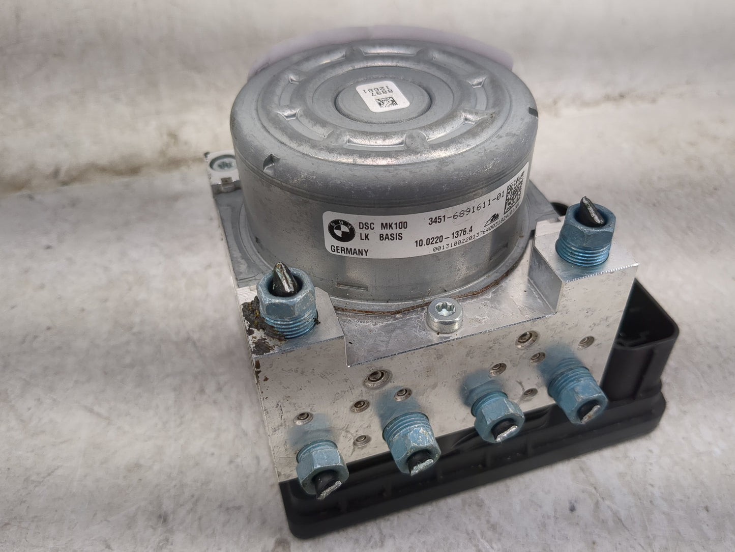 2017-2020 Bmw 430i ABS Pump Control Module Replacement P/N:3451-6891611-01 10.0220-1376.4 Fits OEM Used Auto Parts - Oemused