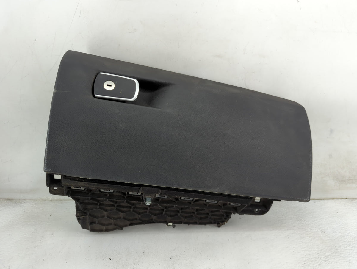 2019 Bmw 430i Passenger Glove Box Door Storage Compartment 1461280 - Oemusedautoparts1.com