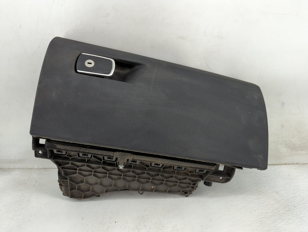 2019 Bmw 430i Passenger Glove Box Door Storage Compartment 1461284 - Oemusedautoparts1.com