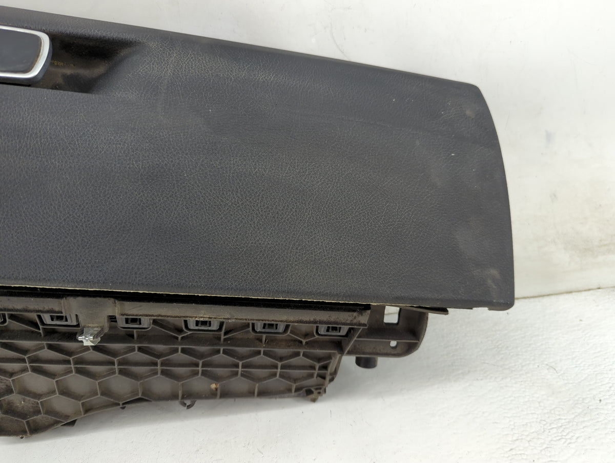2019 Bmw 430i Passenger Glove Box Door Storage Compartment 1461284 - Oemusedautoparts1.com