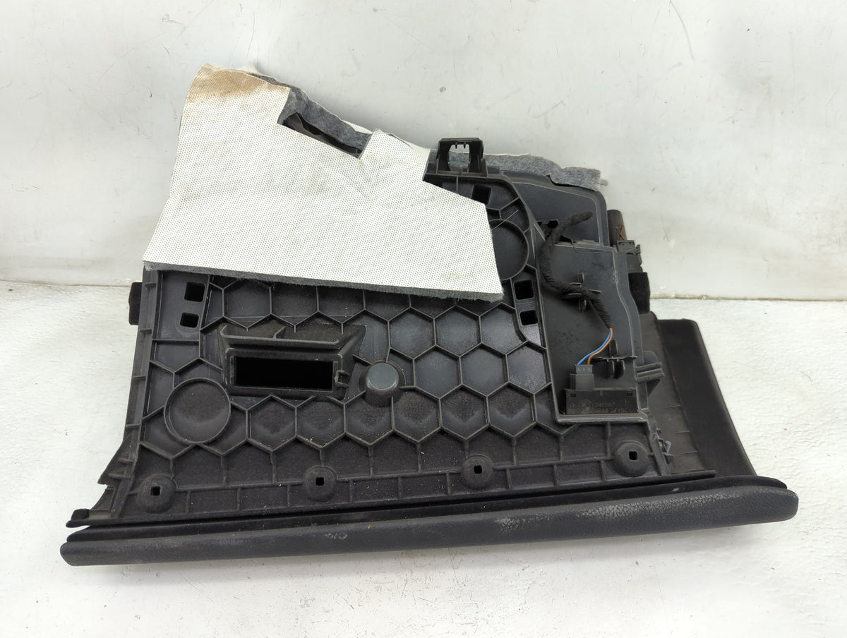 2019 Bmw 430i Passenger Glove Box Door Storage Compartment 1461286 - Oemusedautoparts1.com