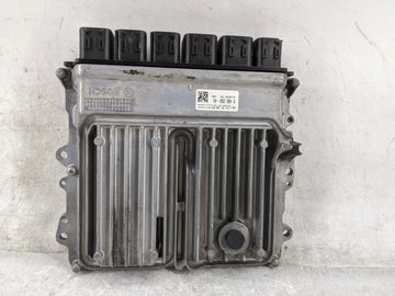 2017-2019 Bmw 430i PCM Engine Control Computer ECU ECM PCU OEM P/N:9486260-01 0261S21000, 031460925 Fits Fits 2017 2018 2019 OEM Used Auto Parts
