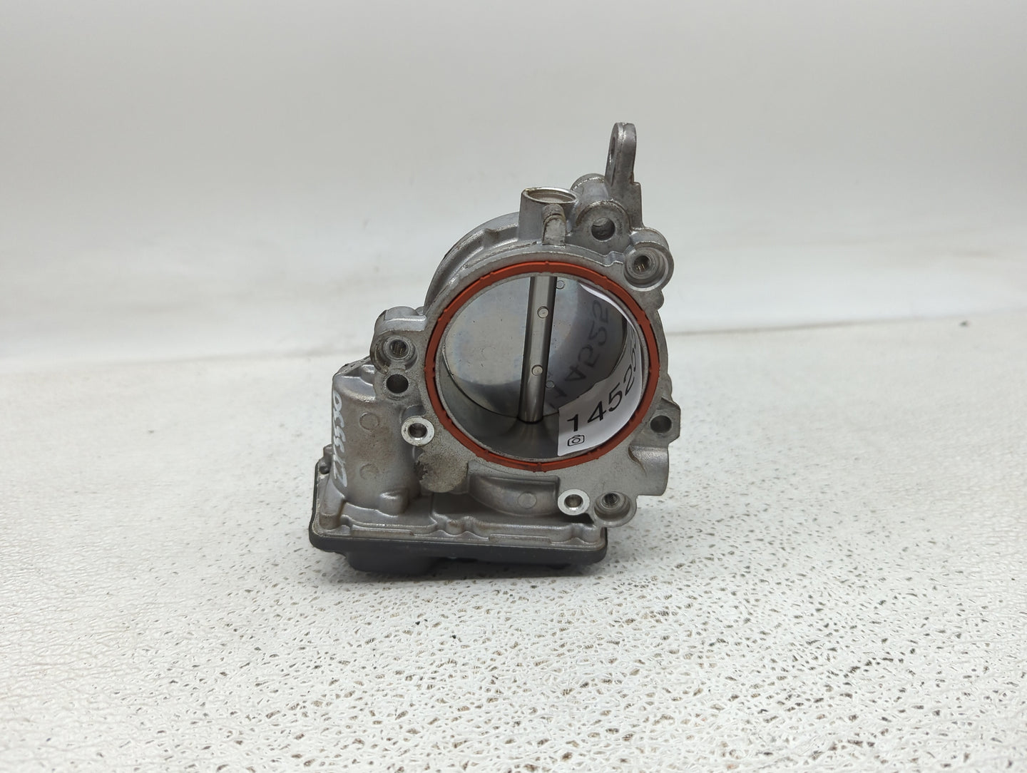 2017-2020 Bmw 530 Throttle Body P/N:8601651 A2C15021900 Fits Fits 2016 2017 2018 2019 2020 2021 2022 OEM Used Auto Parts - O