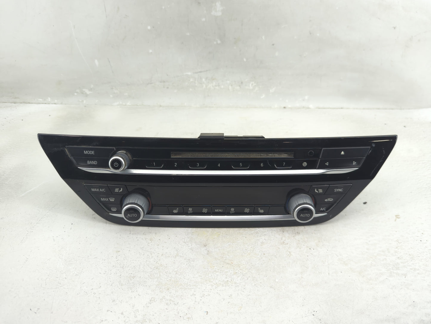 2019 Bmw 530i Climate Control Module Temperature AC/Heater Replacement P/N:5A48006 Fits OEM Used Auto Parts - Oemusedautopar