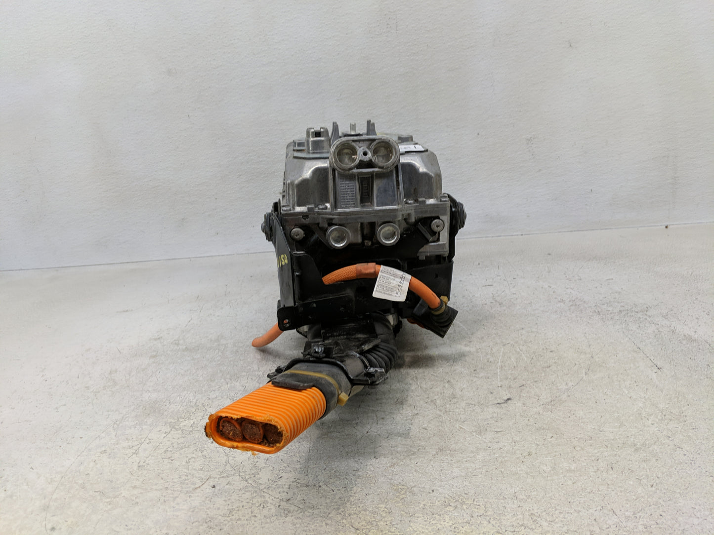 2019 Bmw 530i Hybrid DC Synergy Drive Power Inverter P/N:12369454282 Fits OEM Used Auto Parts - Oemusedautoparts1.com
