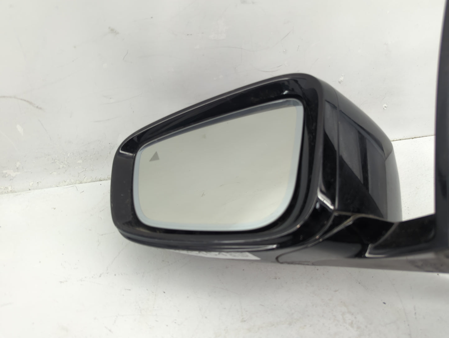 2017-2020 Bmw 530i Driver Side View Mirror - Left Door Mirror OEM Used - Oemusedautoparts1.com