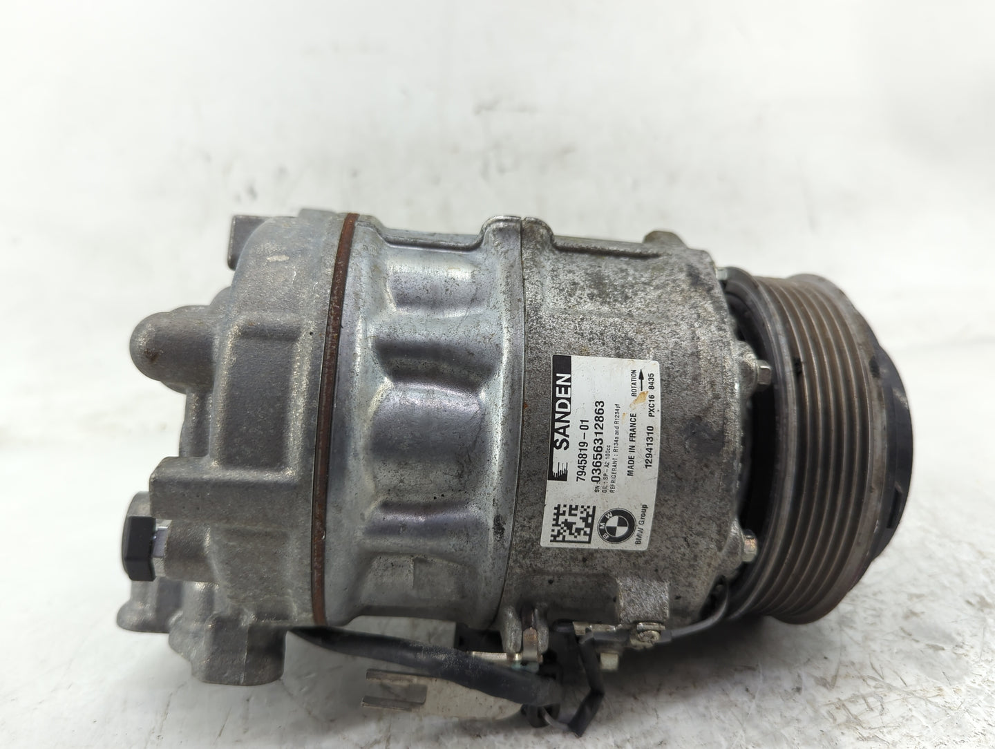 2017-2019 Bmw 530i Air Conditioning A/c Ac Compressor Oem - Oemusedautoparts1.com
