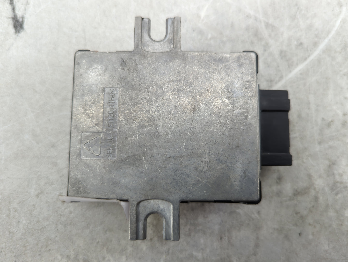 2018-2020 Bmw 530i Fuel Pump Control Module 9452468|11812110 - Oemusedautoparts1.com