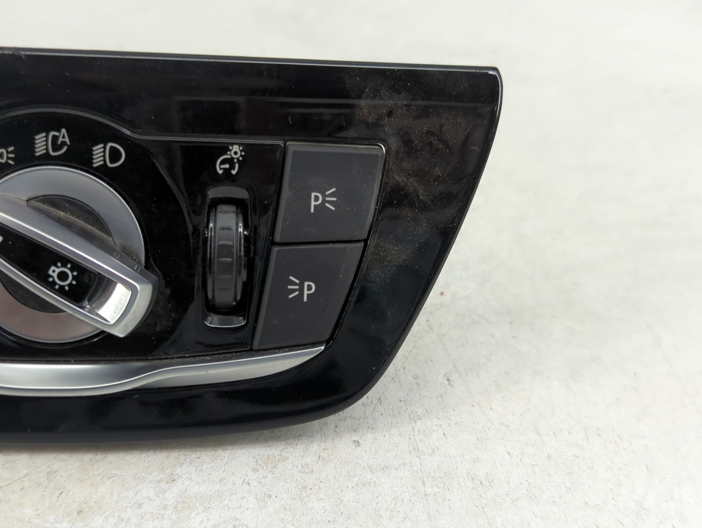 2019 Bmw 530i Headlight Head Light Switch Lamp Control - Oemusedautoparts1.com