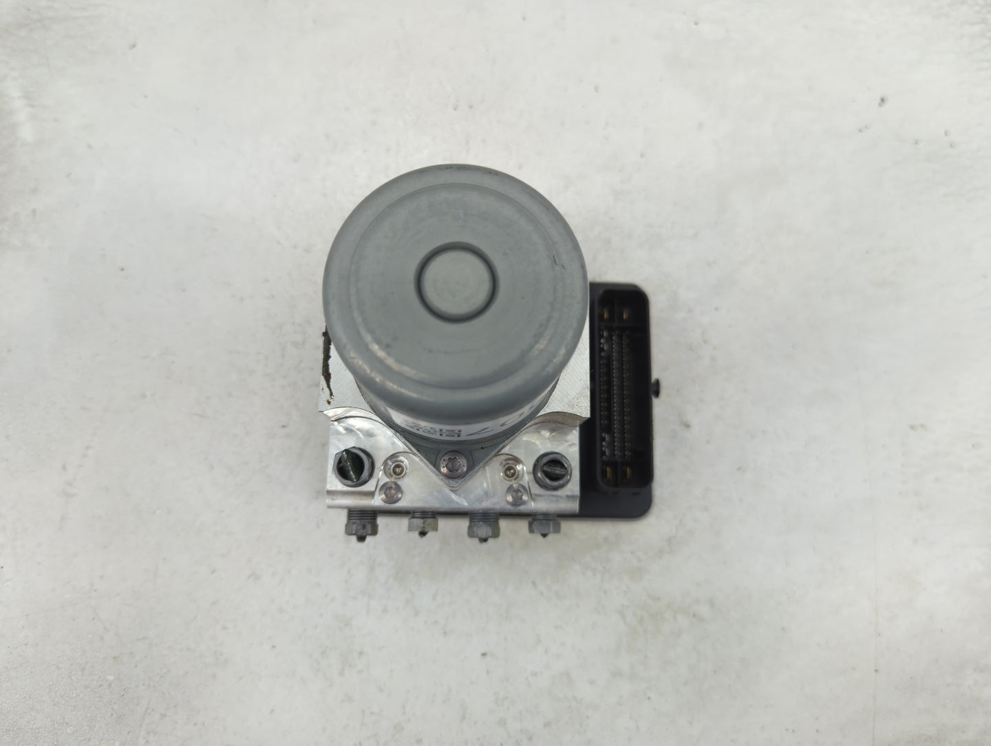 2018-2020 Bmw 530i ABS Pump Control Module Replacement P/N:54087971A 6892274 01 Fits Fits 2017 2018 2019 2020 2021 OEM Used 