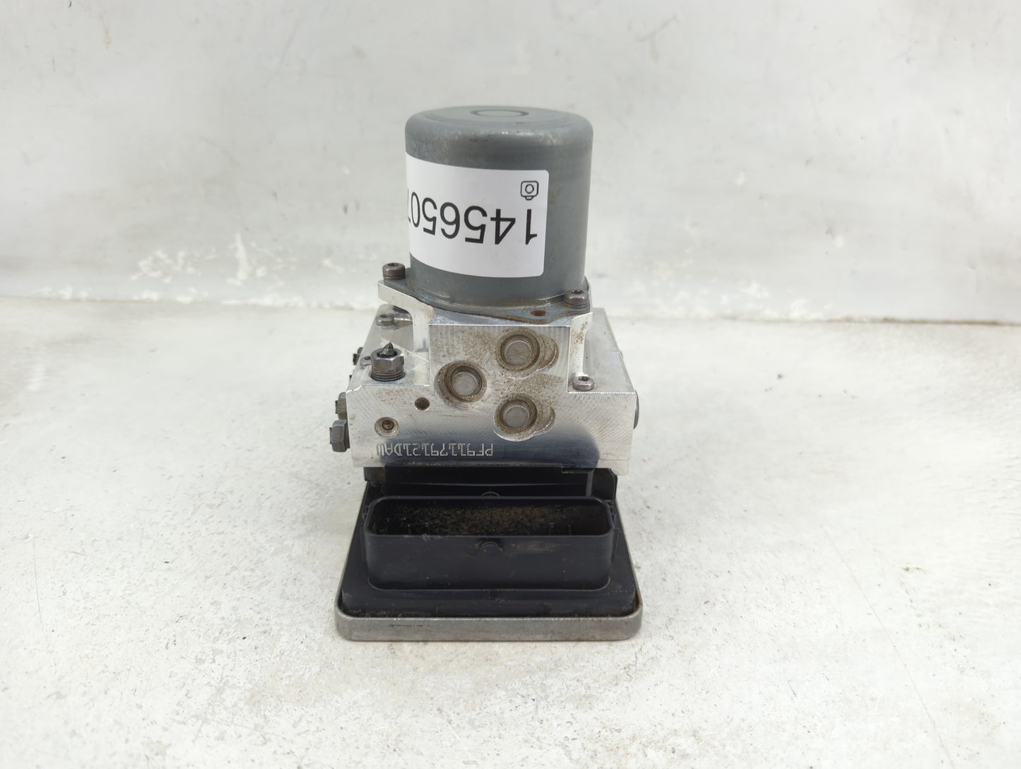 2018-2020 Bmw 530i ABS Pump Control Module Replacement P/N:54087971A 6892274 01 Fits Fits 2017 2018 2019 2020 2021 OEM Used 