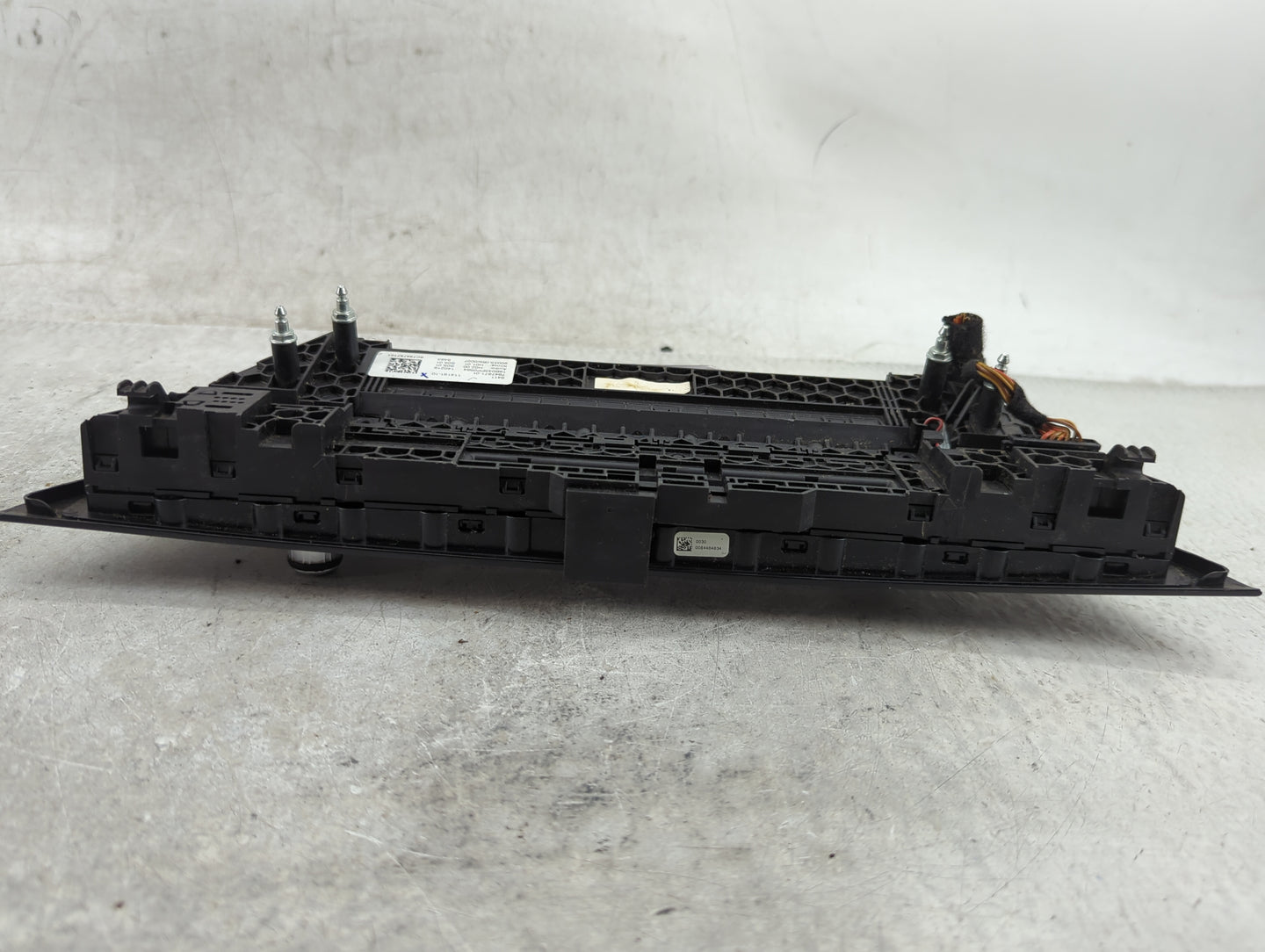 2017-2020 Bmw 530i Climate Control Module Temperature AC/Heater Replacement P/N:7947871-01 Fits Fits 2017 2018 2019 2020 OEM